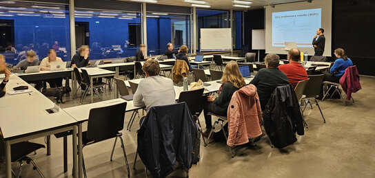 Cluster Computational Social Science