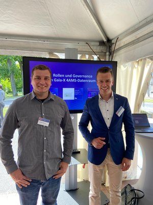 Jens Gessler and Christian Metzner (htw saar) present the project results