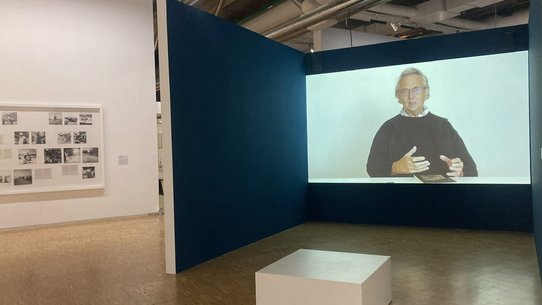 Die Dauerausstellung von Pierre Bourdieus Fotoarchiv im Centre Pompidou in Paris.