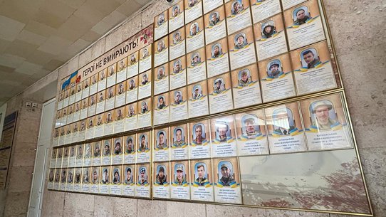 ZU-Student Matthias Eckmann war mit einem Konvoi mit Hilfsgütern in der Ukraine.