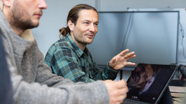 Studied, founded, awarded: ZU alumnus Thorin Wäschle remembers the founding of HALM