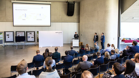 Applied science: ZF and ZU jointly research fundamental questions of the future in the Graf-von-Soden-Forum of the ZU in Fallenbrunnen.