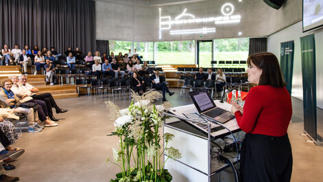 Emilia Bös will host the 2025 student summer party at the Graf-von-Soden-Forum.