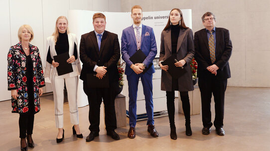 Graduierungsfeier 2019: Johannes Volkmann hat seinen Bachelor-Abschluss in der Tasche.