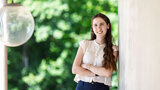 Julia Sonntag: Always One Step Ahead of Stagnation