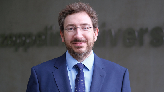 2024_Prof_Andreas_Ostermaier_(©)_ZU-Michael Scheyer