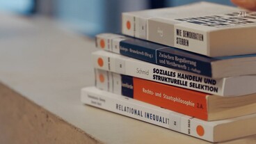 Bachelor of Arts (BA) in Sociology, Politics &amp; Economics | SPE