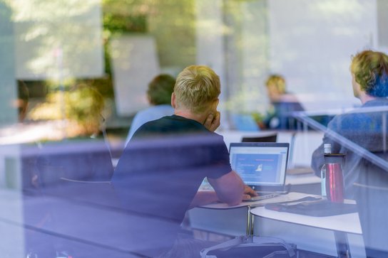 Students in a lecture | Photo: Marwaha-Krohmer