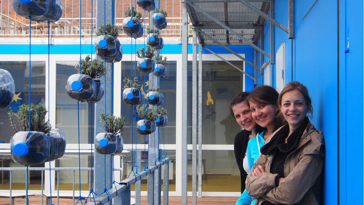 Urban gardening campaign at the Container University