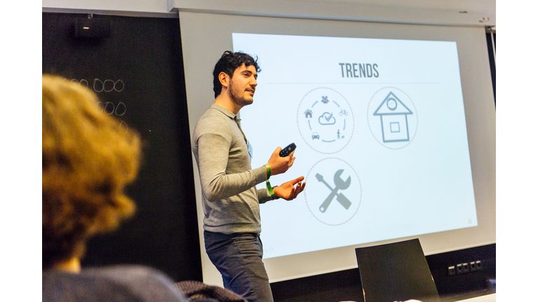 ZUtaten 2016 - Studierende präsentieren ihre Konzepte im Workshop der Commerzbank AG