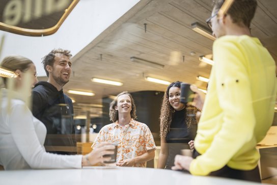 Students in conversation | Photo: ZU, Ilja Mess