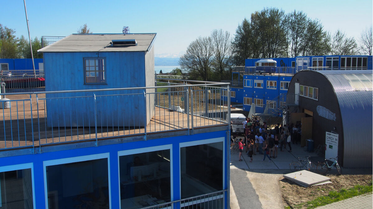 Margit Czenki, Christoph Schäfer (D), ContainerUni, 2012-14