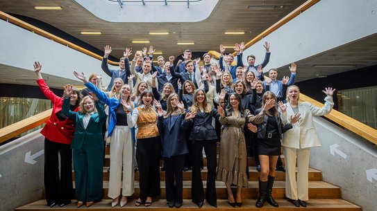 2025_zeugnisverleihung_spring_(©)_ZU-Anna Weber